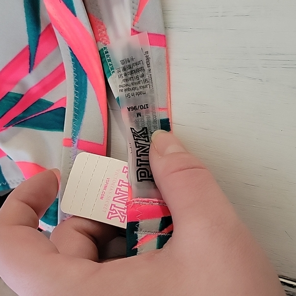 Pink swim top, size Medium - Picture 2 of 5